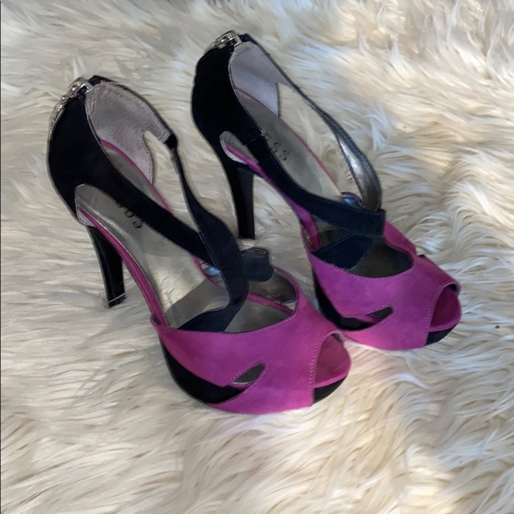 COPY - Sandals - Picture 2 of 4